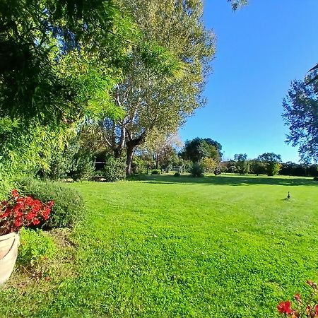 Domaine du Lac de la vallée La Roquette-sur-Siagne Esterno foto