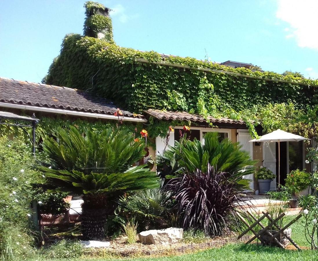 Domaine du Lac de la vallée La Roquette-sur-Siagne Esterno foto